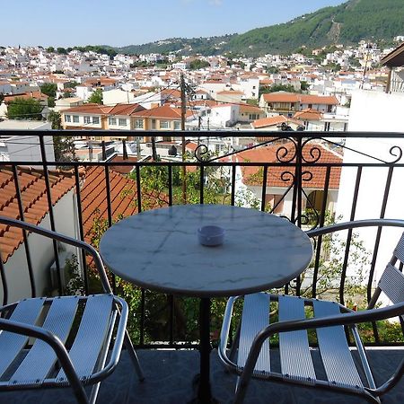 Pension Margarita Skiathos Exterior foto